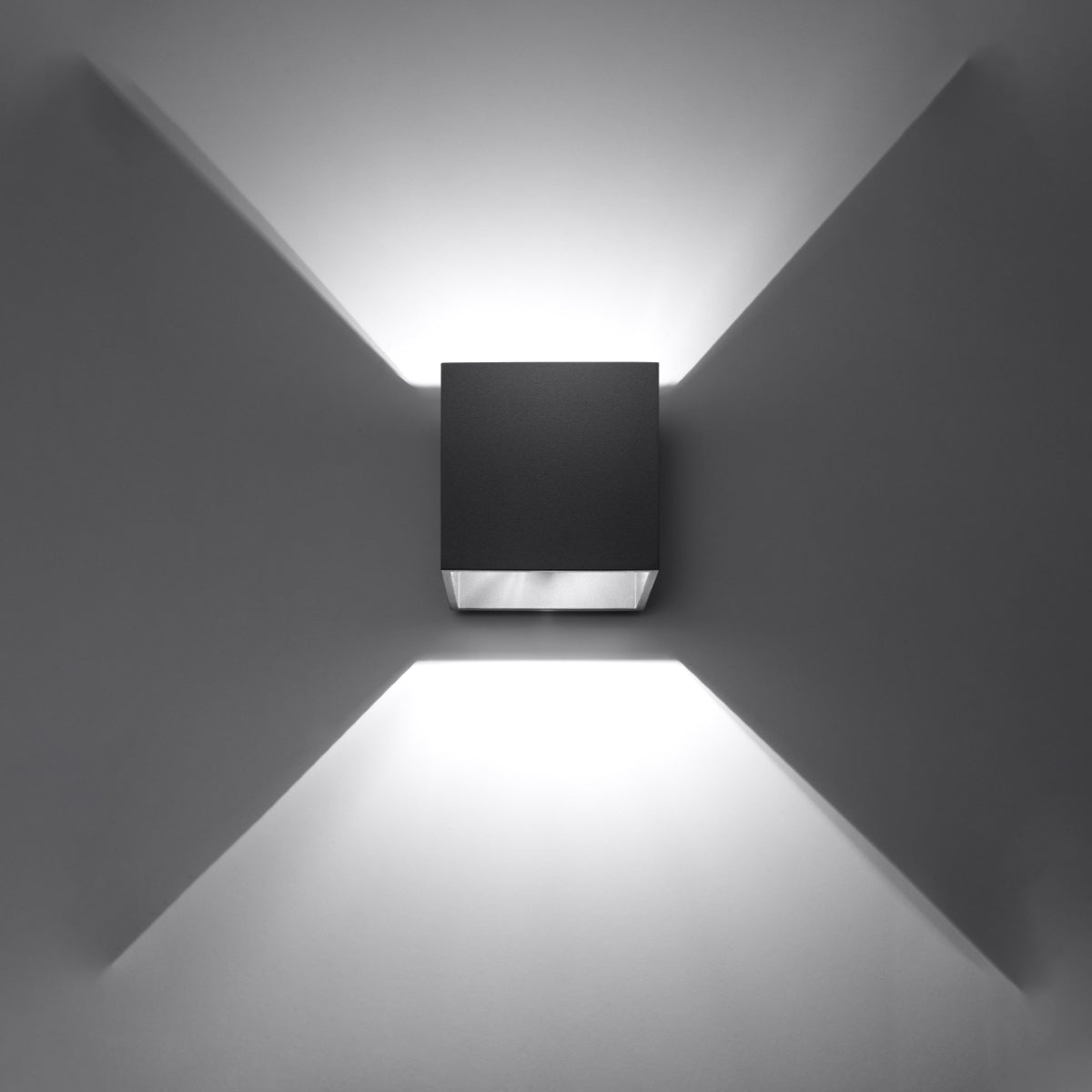 wandlamp-quad-1-zwart