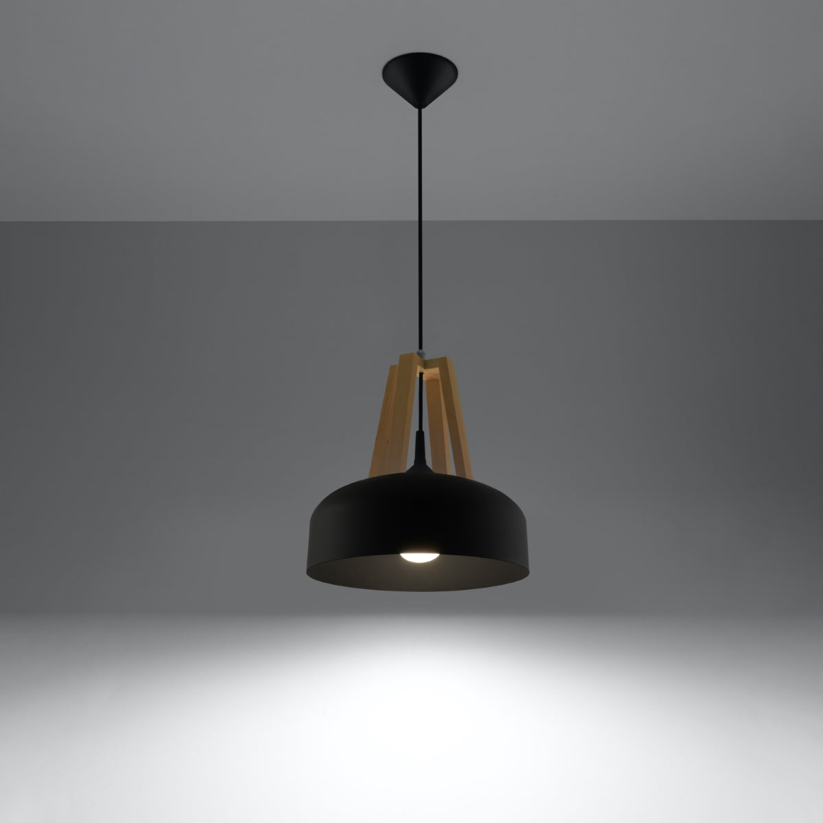 hanglamp-casco-zwart-natuurlijk-hout