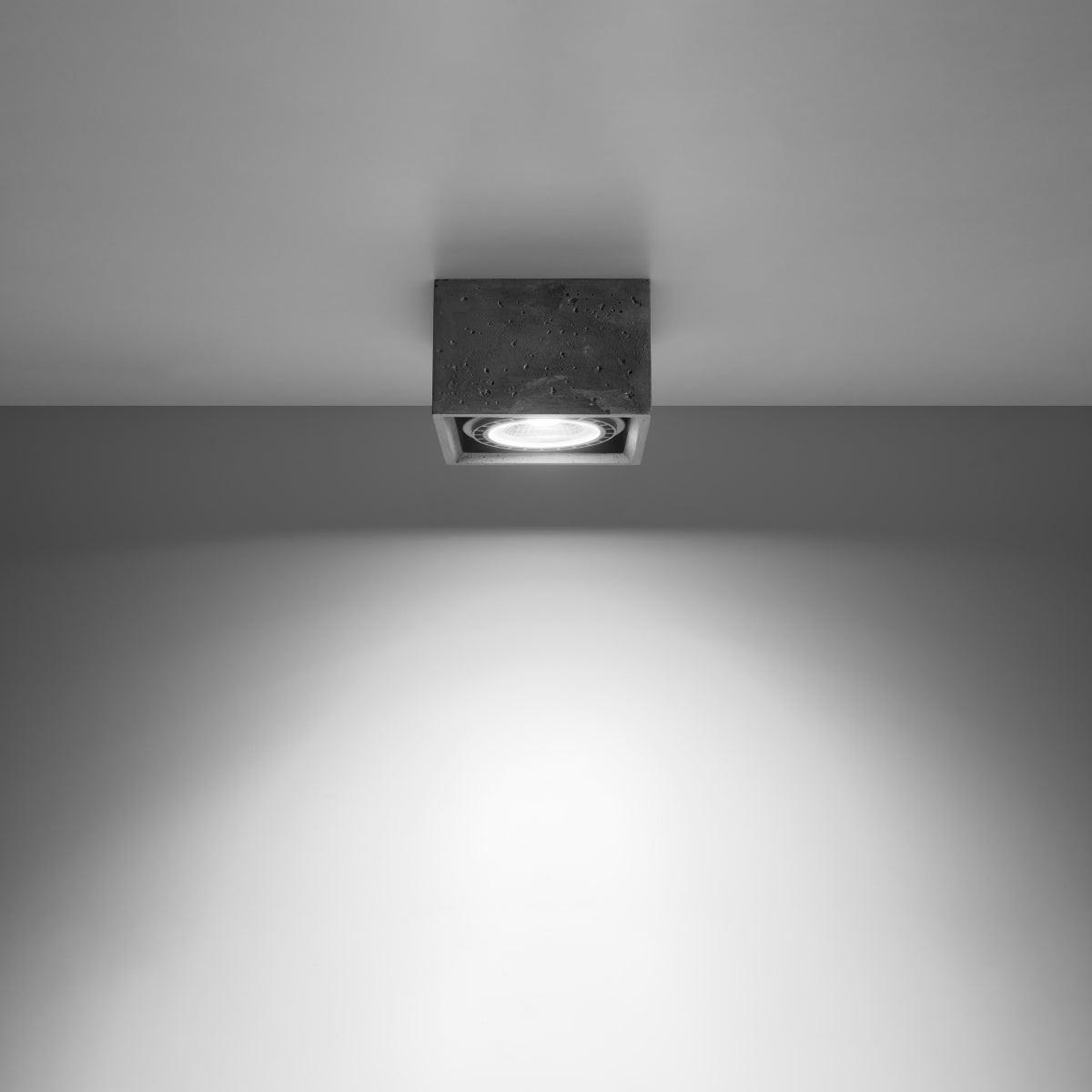 plafondlamp-quatro-1-beton