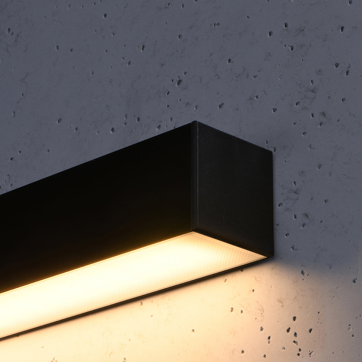 wandlamp-pinne-150-zwart